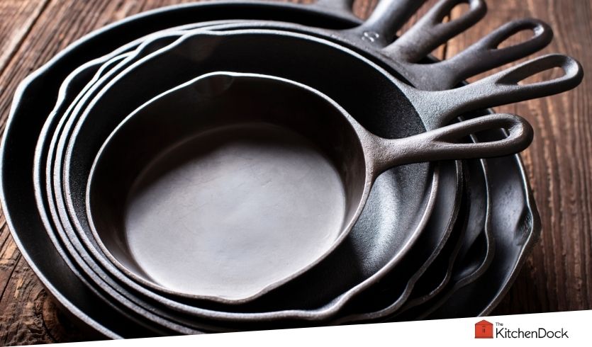 how to clean a rusty cast iron skillet