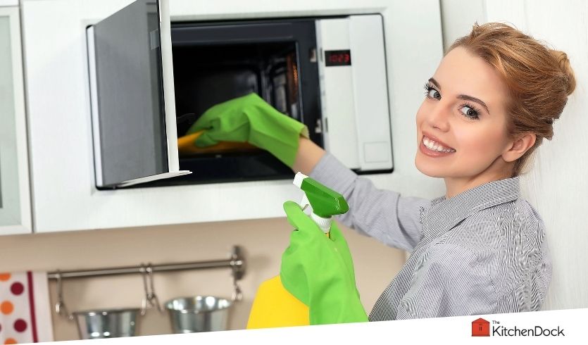 how to clean a sponge in the microwave