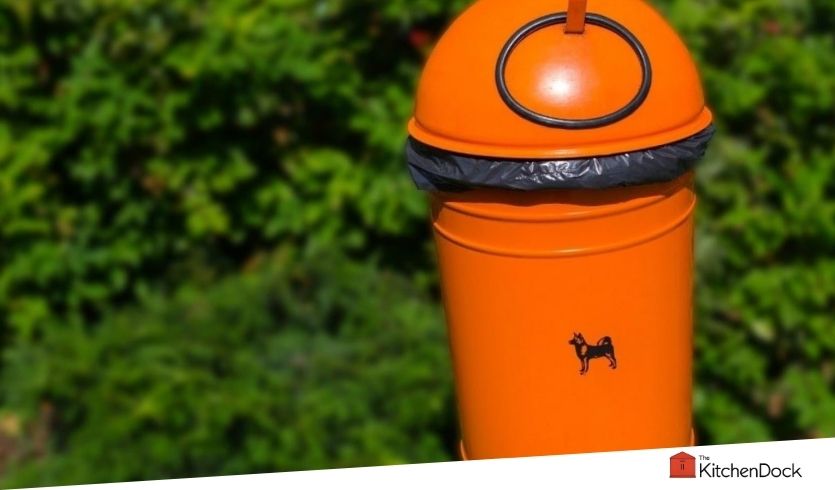 best trash cans for dog poop